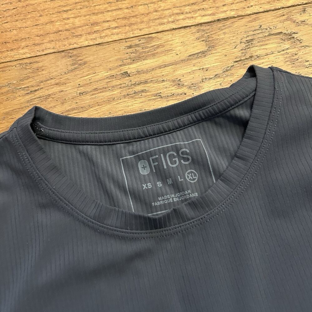 Figs Scrubs Performance Long Sleeve Tee Shirt Women’s XL - Picture 2 of 5